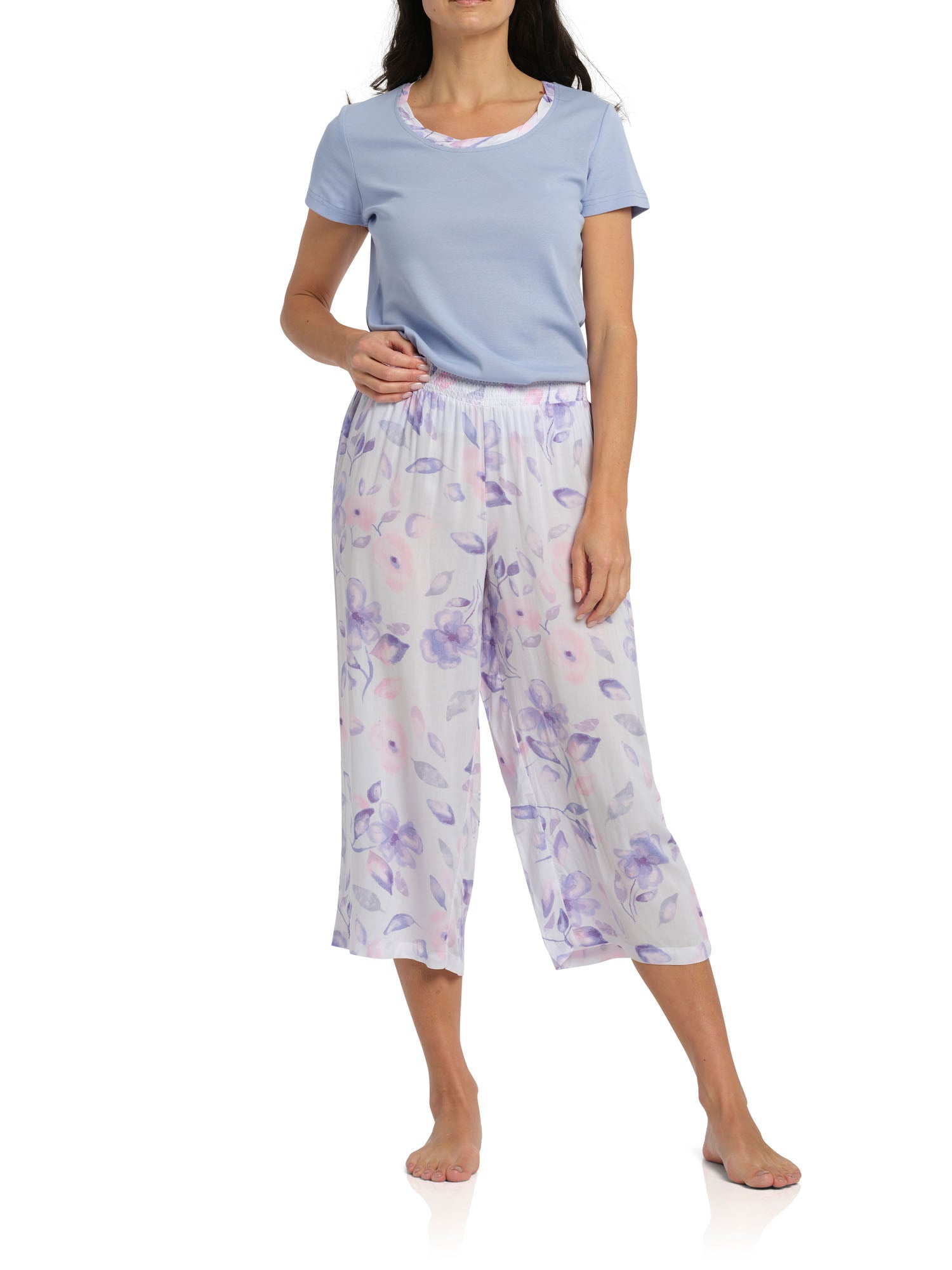 Women's Floral Rain Tee with 3/4 Pant Summer Pyjama Set