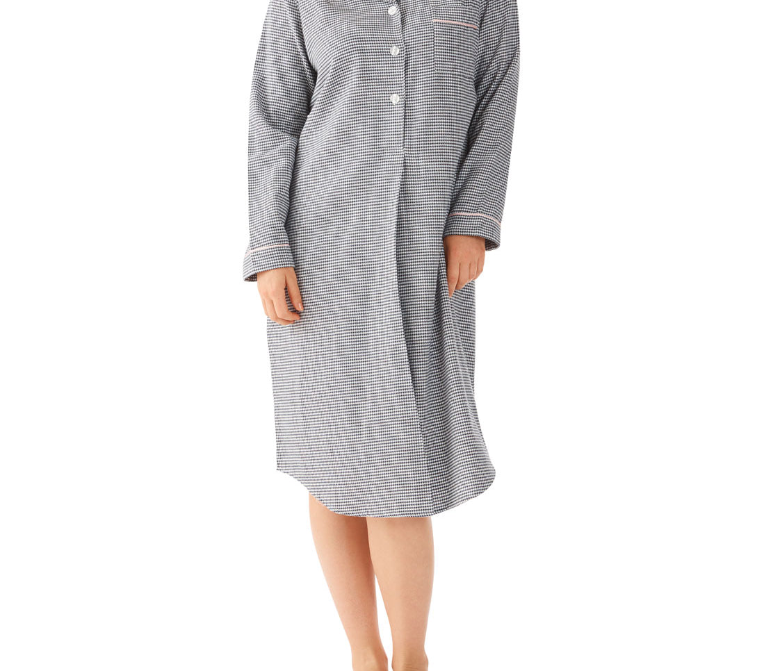 Slip into Comfort Why Nighties are the Ultimate Sleepwear Choice
